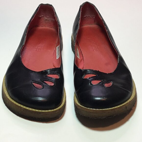 Jackie Black Leather Crepe Sole Shoes Size 39 - Picture 2 of 8